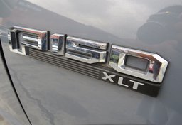 2019 Ford F-150 - Thumbnail 17