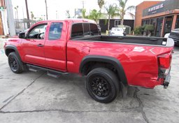 2020 Toyota Tacoma 4WD - Thumbnail 10