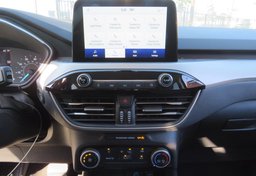 2022 Ford Escape - Thumbnail 35