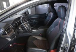 2020 Toyota Camry - Thumbnail 31