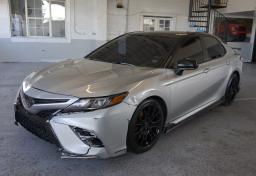 2020 Toyota Camry - Thumbnail 5