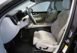 2022 Volvo XC60 - Thumbnail 29