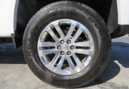 2019 Chevrolet Colorado - Thumbnail 23