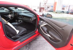 2018 Chevrolet Camaro - Thumbnail 23