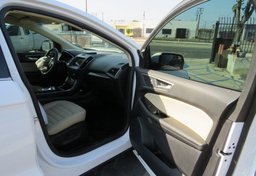 2020 Ford Edge - Thumbnail 21