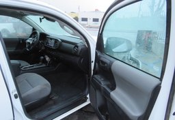 2020 Toyota Tacoma 4WD - Thumbnail 22