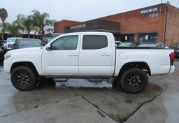 2020 Toyota Tacoma 4WD - Thumbnail 5