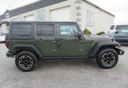 2015 Jeep Wrangler Unlimited - Thumbnail 10