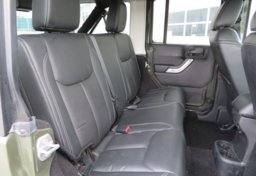 2015 Jeep Wrangler Unlimited - Thumbnail 28