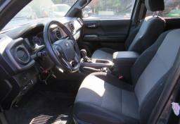 2020 Toyota Tacoma - Thumbnail 27