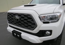 2022 Toyota Tacoma 4WD - Thumbnail 16