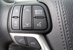 2019 Toyota Highlander - Thumbnail 34