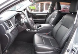 2019 Toyota Highlander - Thumbnail 22