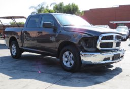 2020 Ram 1500 Classic - Thumbnail 1