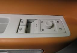 2025 Volkswagen ID. Buzz 1st Edition 4Motion - Thumbnail 18