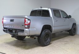 2021 Toyota Tacoma - Thumbnail 9