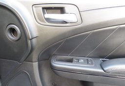 2019 Dodge Charger - Thumbnail 33