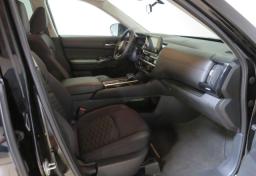 2022 Nissan Pathfinder - Thumbnail 26