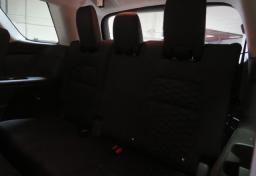 2022 Nissan Pathfinder - Thumbnail 31