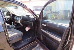 2014 Toyota Tundra Truck - Thumbnail 24