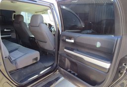 2014 Toyota Tundra Truck - Thumbnail 26