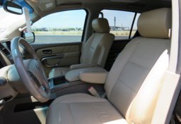 2015 Nissan Armada - Thumbnail 25