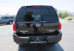 2015 Nissan Armada - Thumbnail 11
