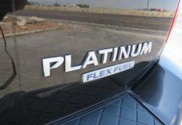 2015 Nissan Armada - Thumbnail 20