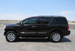 2015 Nissan Armada - Thumbnail 10