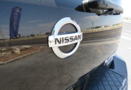 2015 Nissan Armada - Thumbnail 24