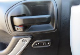 2017 Jeep Wrangler Unlimited - Thumbnail 35