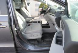 2024 Honda Odyssey - Thumbnail 30