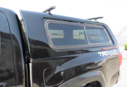 2017 Toyota Tacoma - Thumbnail 19