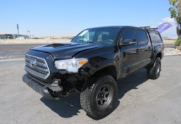 2017 Toyota Tacoma - Thumbnail 2
