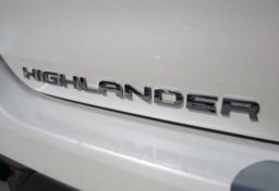 2021 Toyota Highlander - Thumbnail 18