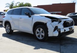 2021 Toyota Highlander - Thumbnail 4