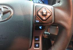 2020 Toyota Tacoma - Thumbnail 33