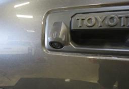 2020 Toyota Tacoma - Thumbnail 15