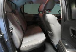 2020 Toyota Tacoma - Thumbnail 32