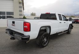 2017 GMC Sierra 2500HD - Thumbnail 6