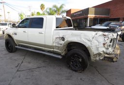 2017 Ram 3500 - Thumbnail 10