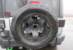 2015 Jeep Wrangler Unlimited - Thumbnail 22