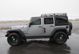 2015 Jeep Wrangler Unlimited - Thumbnail 10