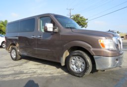 2017 Nissan NV Passenger - Thumbnail 4