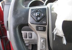 2015 Toyota Tacoma - Thumbnail 34