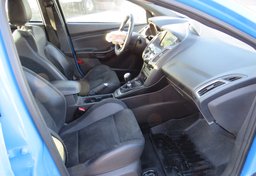 2017 Ford Focus - Thumbnail 20