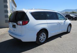 2020 Chrysler Pacifica - Thumbnail 5