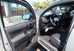 2021 Toyota Tacoma 4WD - Thumbnail 21