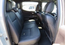 2021 Toyota Tacoma 4WD - Thumbnail 29