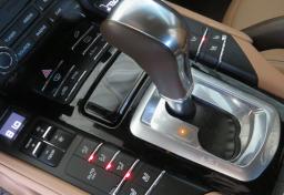 2017 Porsche Cayenne - Thumbnail 30